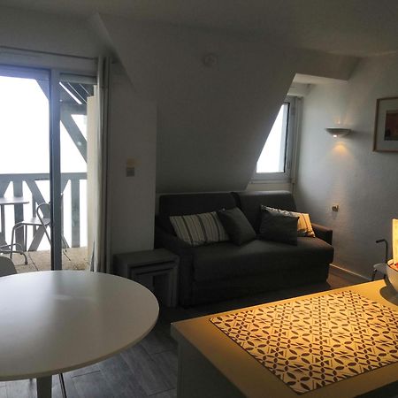 Residence "Les Tamaris" Trouville-sur-Mer Exterior photo