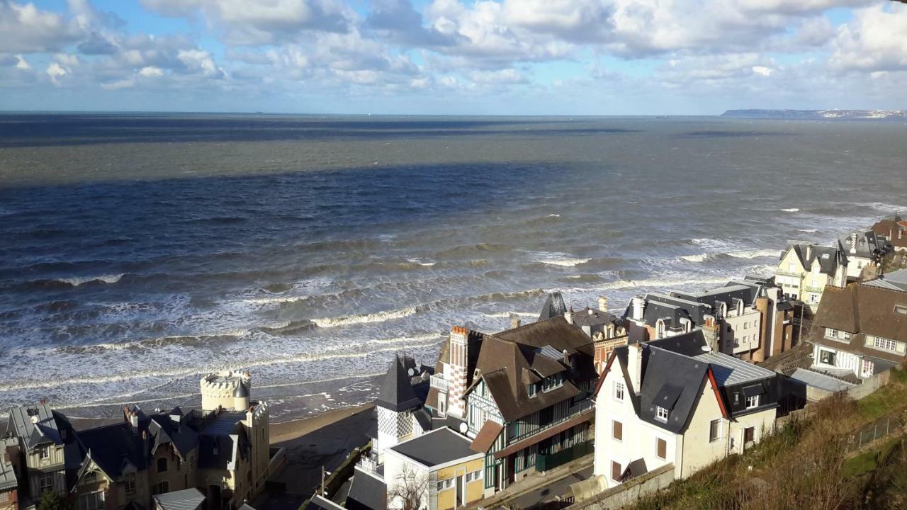 Residence "Les Tamaris" Trouville-sur-Mer Exterior photo